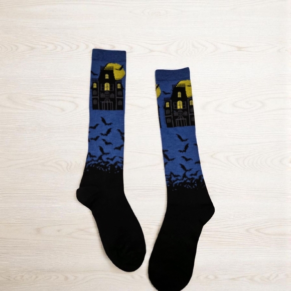 🔥SPOOKY SOCKS🔥 - Picture 1 of 5